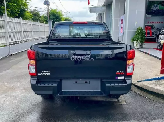 Isuzu D-Max LS 4x4 MT 2026 - Bán tải số sàn 2 cầu duy nhất trên thị trường - mới 100%