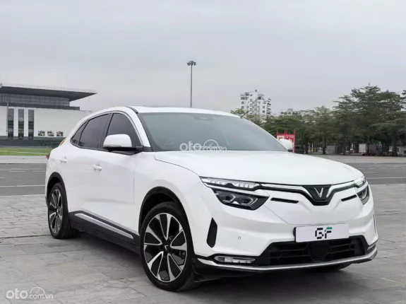 VinFast VF8 2023 - Xe siêu mới đẹp, cần bán gấp