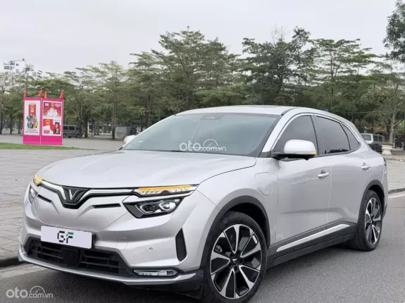 VinFast VF8 2023 - 🏅 CAM KẾT XE KHÔNG ĐÂM ĐỤNG NGẬP NƯỚC