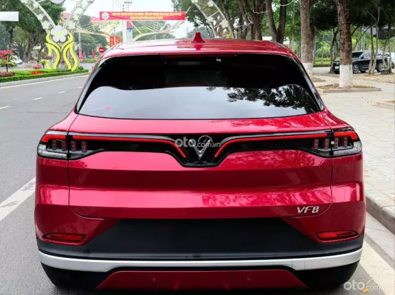 VinFast VF8 2023 - Xe siêu mới đẹp, cần bán gấp