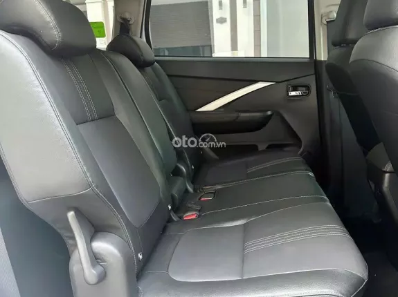 Mitsubishi Xpander AT Premium 2024 - Odo thấp, bảo dưỡng đầy đủ