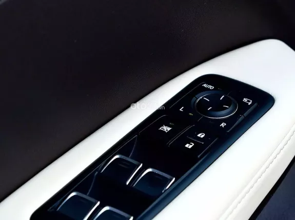 Lexus RX 350 Luxury 2018 - 7 chỗ hạng sang, đẳng cấp vượt thời gian