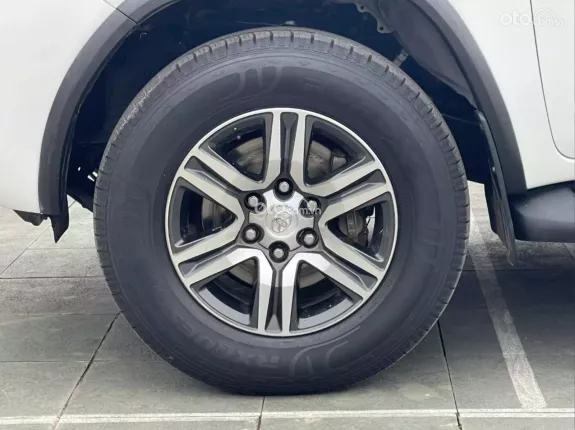 Toyota Fortuner 2.4 MT 4x2 2020 - Toyota Fortuner 2.4 MT 4x2 2020