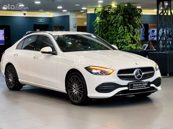 Mercedes-Benz C200 Avantgarde Plus 2024 - TRẮNG NÂU SIÊU LƯỚT