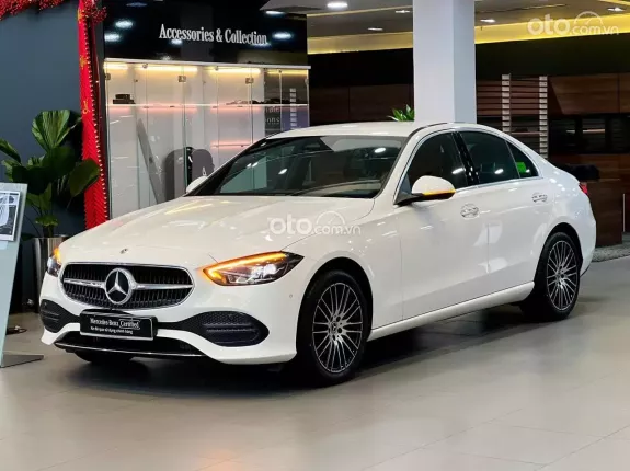 Mercedes-Benz C200 Avantgarde Plus 2024 - TRẮNG NÂU SIÊU LƯỚT