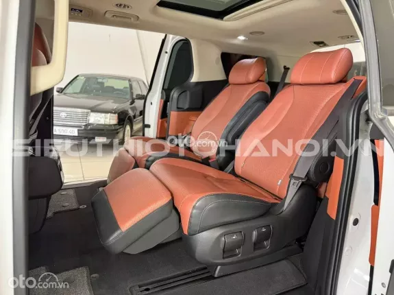 Kia Carnival 2.2D Signature 2021 - Xe zin nguyên bản theo hãng