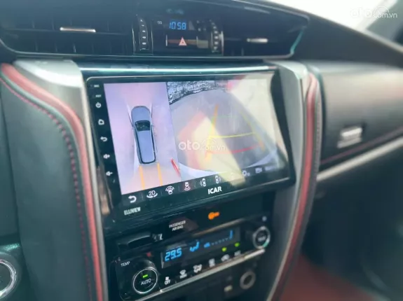 Toyota Fortuner 2.4 AT 4x2 Legender 2020 - Fortuner 2.4 4x2 Legender 2020