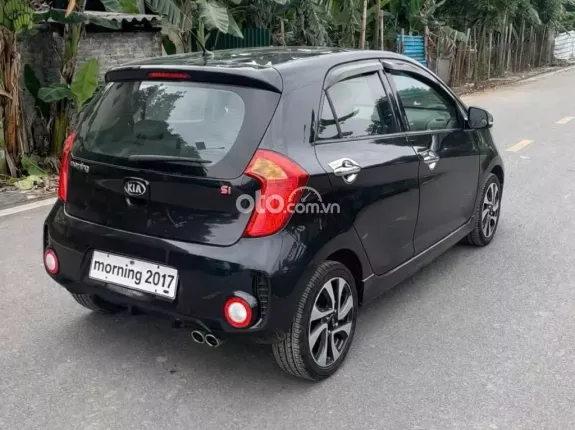 Kia Morning Si 1.25 MT 2017 - Xe đại chất. Máy số keo chỉ zin. Nội ngoại thất tươi mới Dàn lốp mới. Màn hình cam lùi đủ