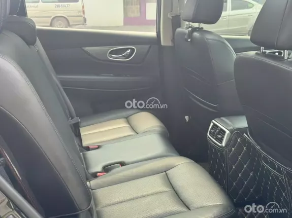 Nissan X trail 2.5 SV 4WD 2018 - Xe 90% sơn zin