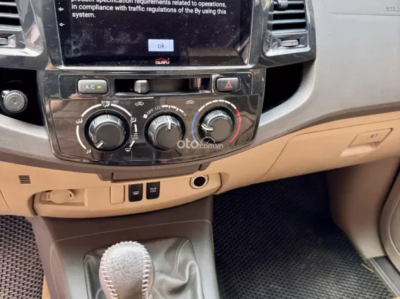 Toyota Fortuner 2.4 MT 4x2 2012 - Số sàn máy dầu zin 100%