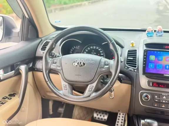 Kia Sorento 2WD 2.4 GAT 2017 - Một chủ từ mới chạy 11 vạn km