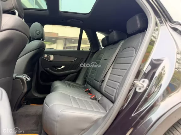 Mercedes-Benz GLC 300 4Matic V1 2021 - GLC300 2022 V1