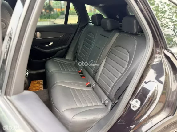 Mercedes-Benz GLC 300 4Matic V1 2021 - GLC300 2022 V1