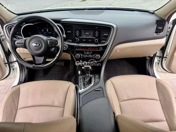 Kia Optima 2.0 AT 2015 - Xe cực đẹp, màu trắng sang trọng