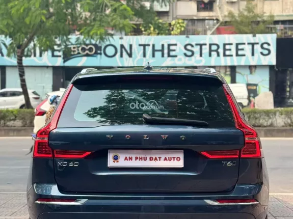 Volvo XC60 T6 Inscription 2019 - Xe màu xanh, nội thất nâu cực mới