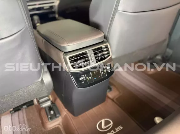 Lexus RX 350 2024 - Xe zin nguyên bản theo hãng