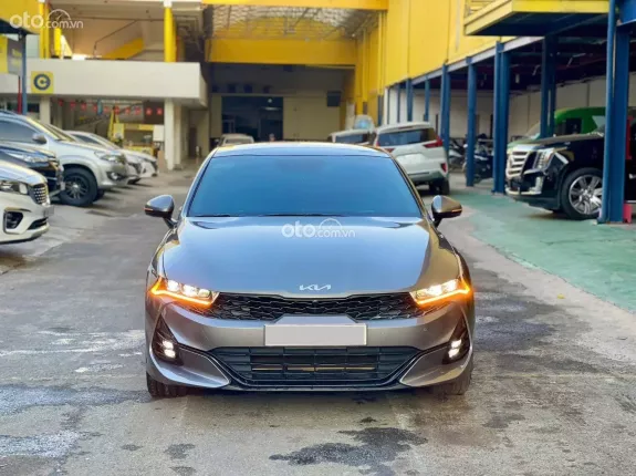Kia K5 2.0 Premium 2022 - Bao sang tên