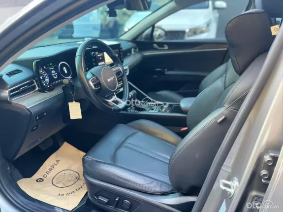 Kia K5 2.0 Premium 2022 - Bao sang tên