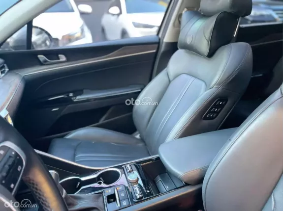 Kia K5 2.0 Premium 2022 - Bao sang tên