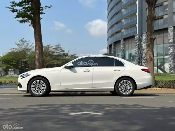 Mercedes-Benz C200 Avantgarde 2024 - TRẮNG NÂU SIÊU LƯỚT ❤️