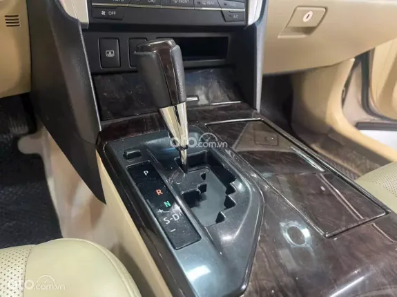 Toyota Camry 2.5G 2015 - Xe cực đẹp tại hãng, giá tốt sang tên ngay