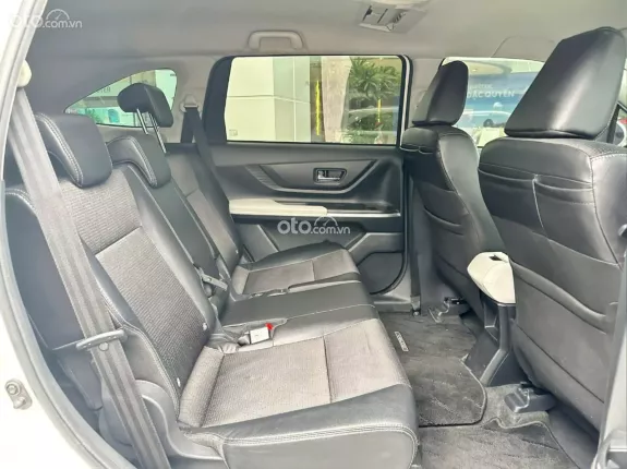 Toyota Veloz 2024 - Chủ đi giữ gìn, giá tốt thương lượng