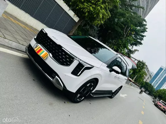 Kia Carnival 2.2D Signature 2025 - Bản full cao cấp nhất