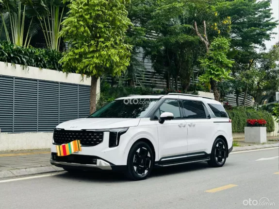 Kia Carnival 2.2D Signature 2025 - Bản full cao cấp nhất