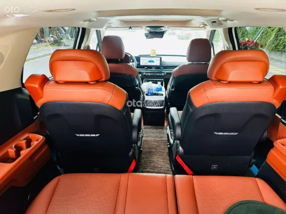 Kia Carnival 2.2D Signature 2025 - Bản full cao cấp nhất