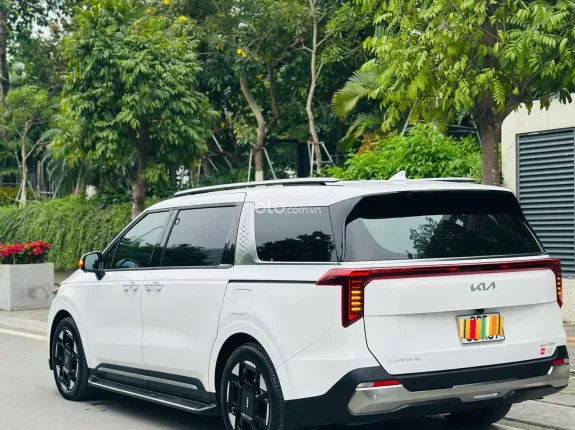 Kia Carnival 2.2D Signature 2025 - Bản full cao cấp nhất