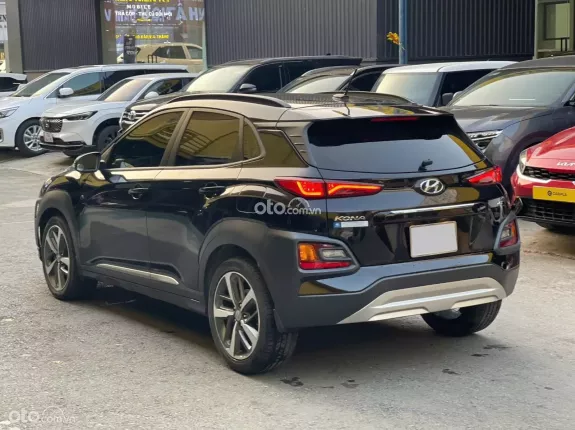 Hyundai Kona 1.6 Turbo 2021 - Xe đẹp, máy mạnh, giá tốt