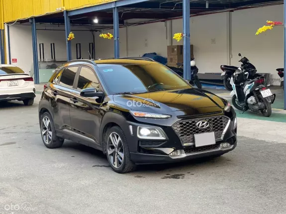 Hyundai Kona 1.6 Turbo 2021 - Xe đẹp, máy mạnh, giá tốt