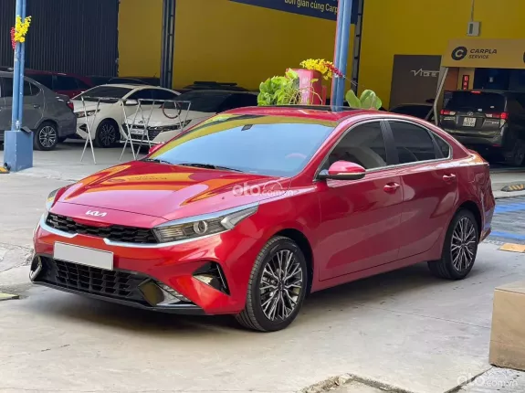 Kia K3 1.6 Luxury 2021 - Giá tốt, xe êm như mới