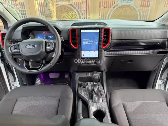 Ford Ranger XLS 2.0L 4x4 AT 2024 - Như chiếc xe mới