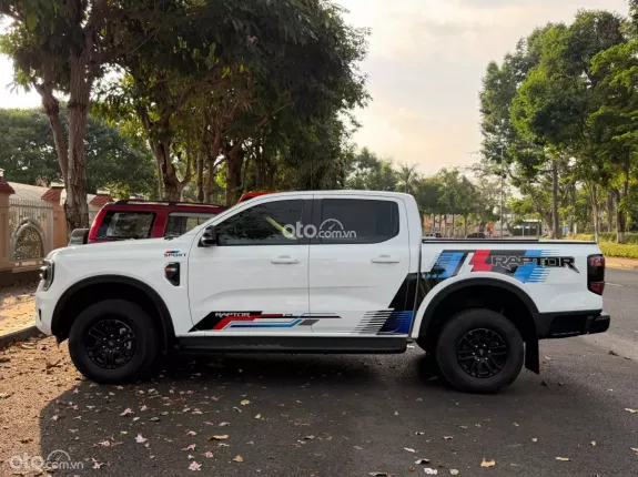 Ford Ranger XLS 2.0L 4x4 AT 2024 - Như chiếc xe mới