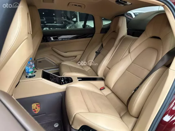 Porsche Panamera 4 Executive 2021 - Phiên bản cực chất, rộng rãi