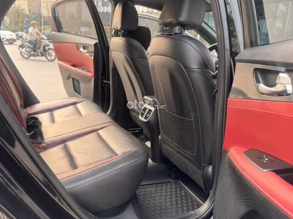 Kia K3 1.6 Premium 2022 - Xe đẹp, form dáng thể thao, giá tốt liên hệ 0973710256