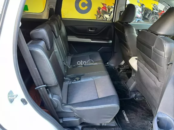 Toyota Veloz Cross CVT Top 2022 - Xe gia đình 1 chủ từ đầu, chất lượng đảm bảo