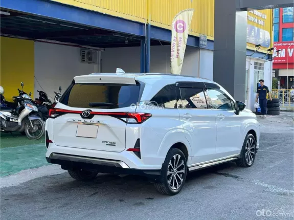 Toyota Veloz Cross CVT Top 2022 - Xe gia đình 1 chủ từ đầu, chất lượng đảm bảo