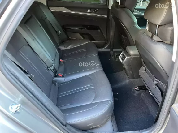Kia K5 2.0 Premium 2022 - Xe gia đình sử dụng kỹ, ODO chuẩn thấp