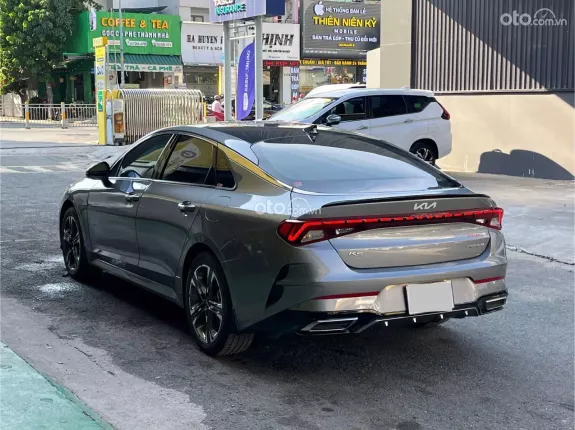 Kia K5 2.0 Premium 2022 - Xe gia đình sử dụng kỹ, ODO chuẩn thấp