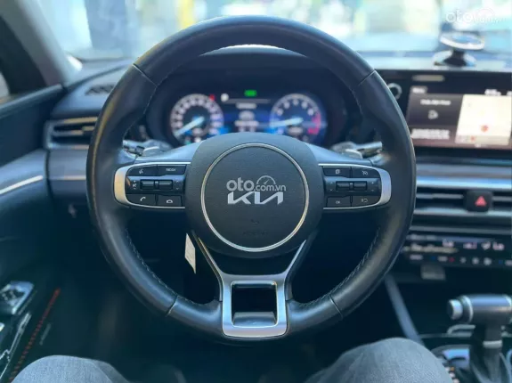 Kia K5 2.0 Premium 2022 - Xe gia đình sử dụng kỹ, ODO chuẩn thấp
