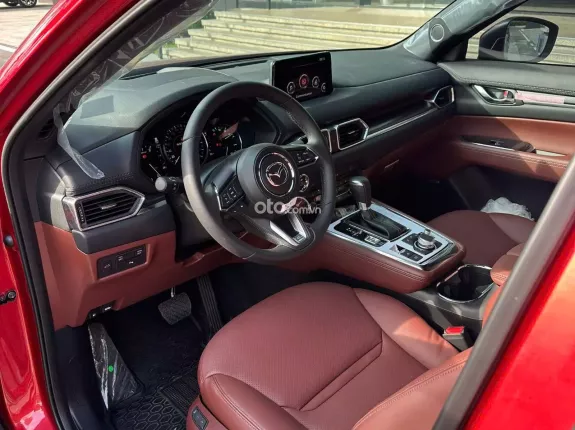 Mazda CX-8 Luxury 2026 - TRÀN NGẬP QUÀ VÀ ƯU ĐÃI LÊN ĐẾN 30 TRIỆU