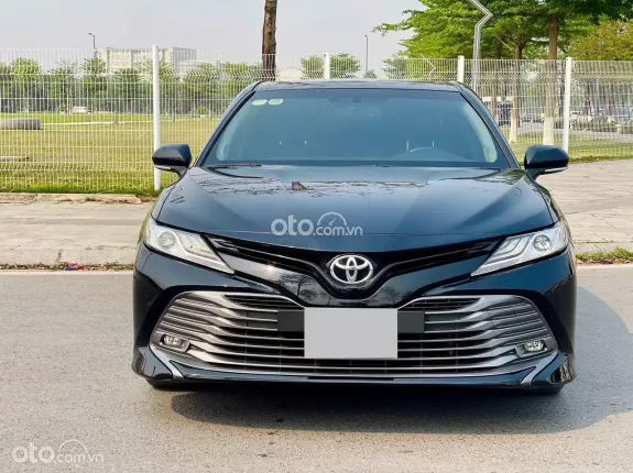 Toyota Camry 2.5Q 2020 - New mới về trào bán ngay