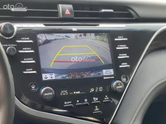 Toyota Camry 2.5Q 2020 - New mới về trào bán ngay