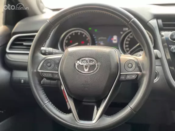 Toyota Camry 2.5Q 2020 - New mới về trào bán ngay