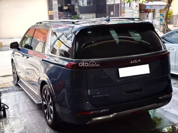 Kia Carnival 2.2D Premium 2022 - Máy dầu