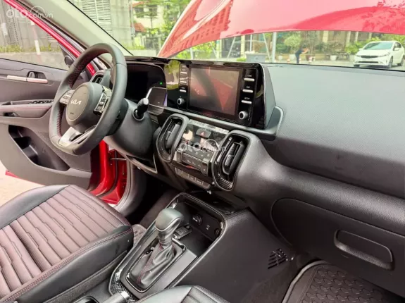 Kia Sonet 1.5 Luxury 2023 - Kia Sonet 1.5 Luxury 2023