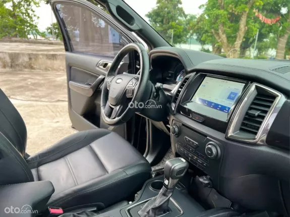 Ford Everest Titanium 2.0 AT 4x2 2018 - Xe chất lượng tuyệt đối
