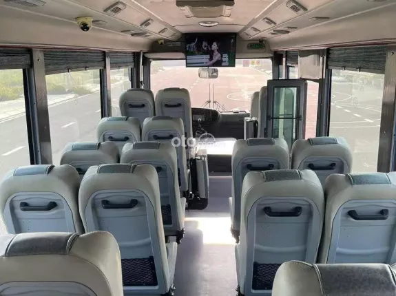 Hyundai Grand Starex 2.5 MT 2019 - Bán Hyundai Tracomeco 29 chỗ thân rộng đời 2019. Xe đẹp